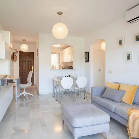 Apartman Delightful With Picturesque Views