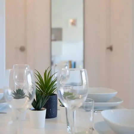 Апартаменты Delightful With Picturesque Views Михас